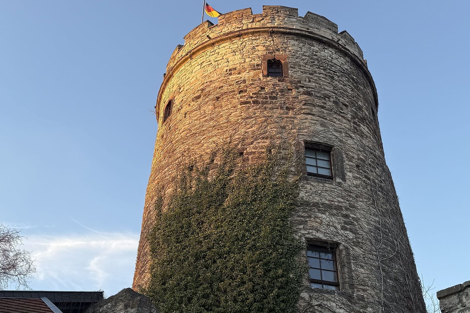 Bergfried im Schlossparkhotel Schkopau